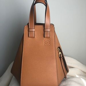 Loewe hammock small tan leather